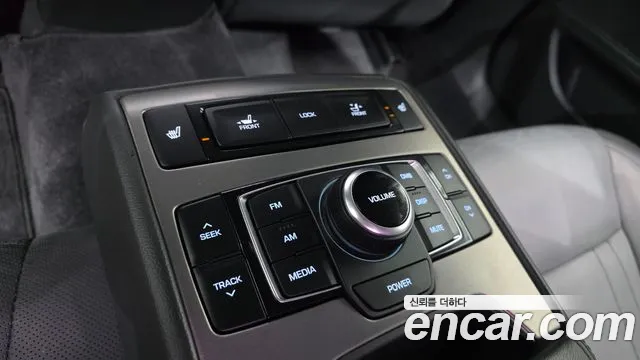 Hyundai Genesis 2015 thumb 3