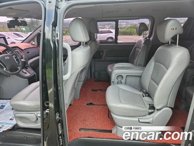 Hyundai Staria 2016 thumb 3