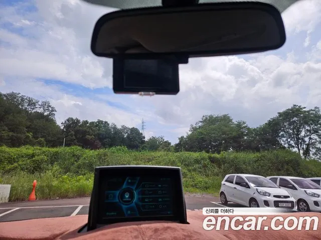 Hyundai Staria 2016 thumb 6