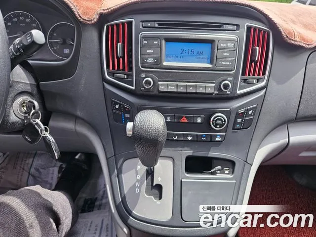 Hyundai Staria 2016 thumb 11