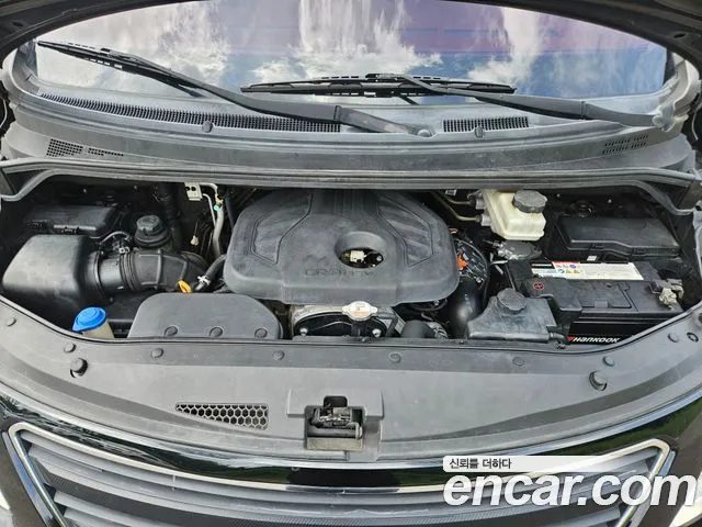 Hyundai Staria 2016 thumb 9