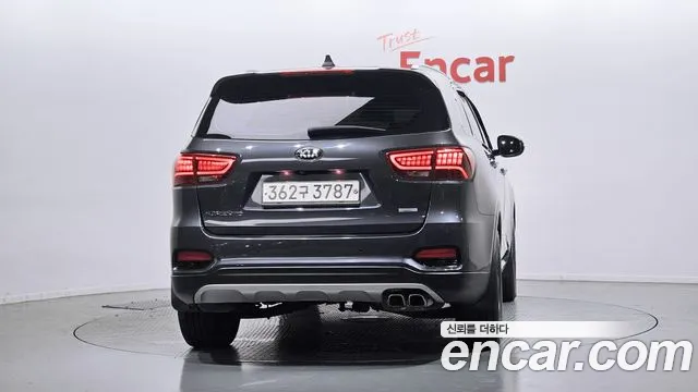 Kia Sorento 2018 thumb 6