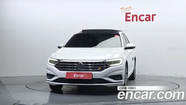 Volkswagen Jetta 2020 thumb 5