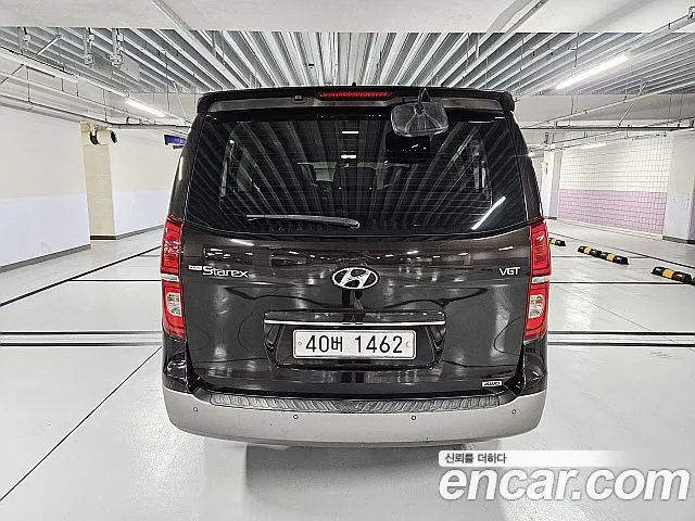 Hyundai Staria 2018 thumb 12