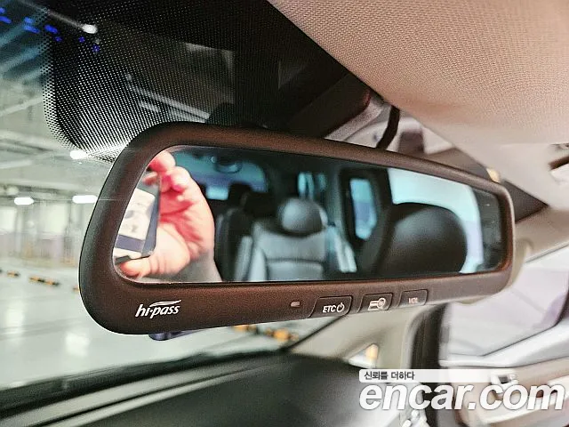 Hyundai Staria 2018 thumb 4