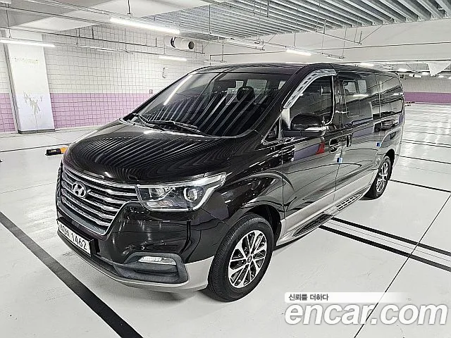 Hyundai Staria 2018 thumb 11