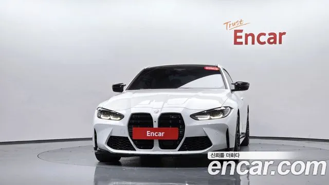 BMW M4 2023 thumb 2