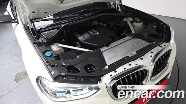 BMW X4 2021 thumb 7