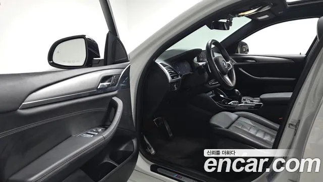 BMW X4 2021 thumb 11
