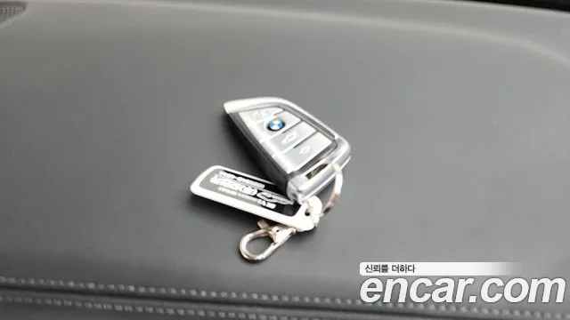 BMW X5M 2020 thumb 5