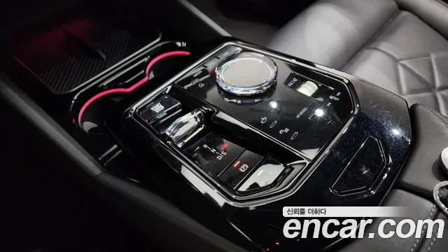 BMW 5 серии 2024 thumb 11