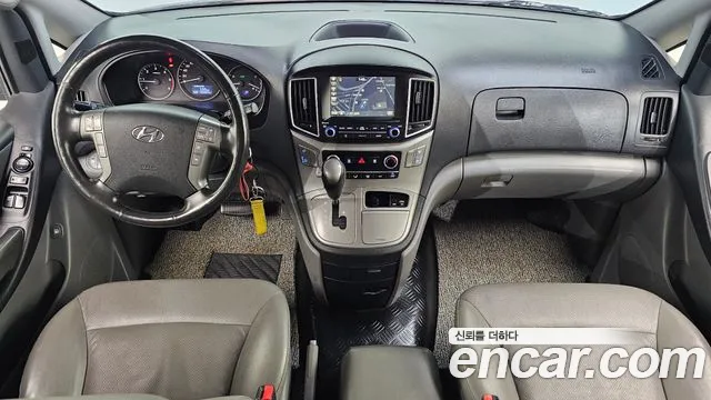 Hyundai Staria 2018 thumb 9