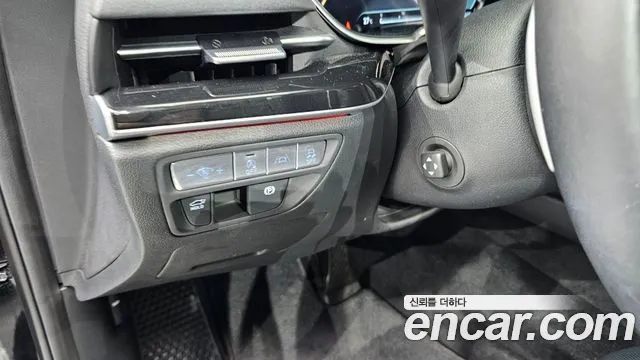 Genesis G80 2021 thumb 2