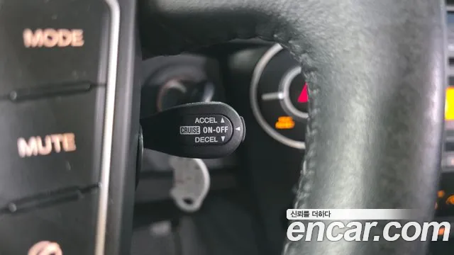 KGM Korando 2013 thumb 8