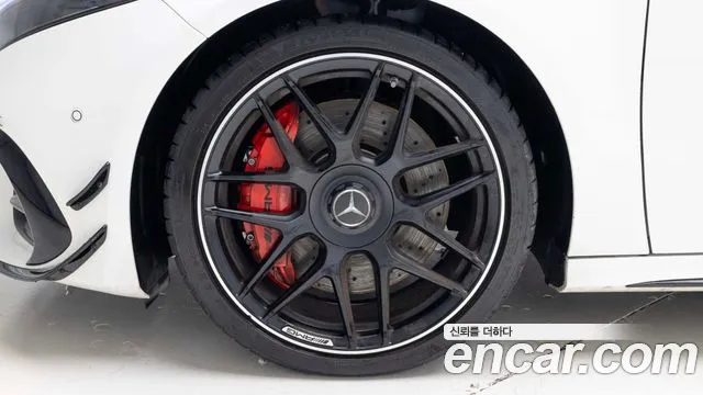 Mercedes-Benz A-Class 2025 thumb 5