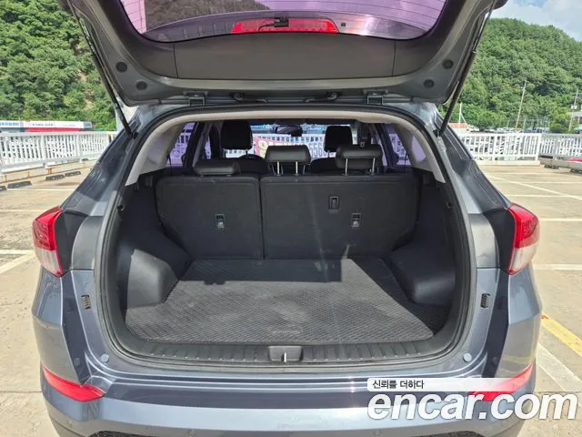 Hyundai Tucson 2015 thumb 9