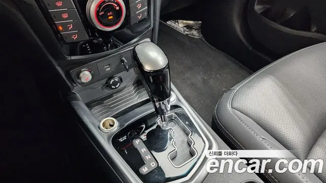 KGM TIBOLI 2017 thumb 2