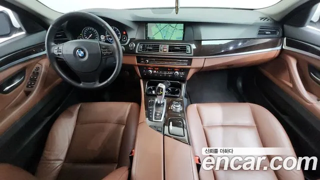 BMW 5 серии 2013 thumb 8