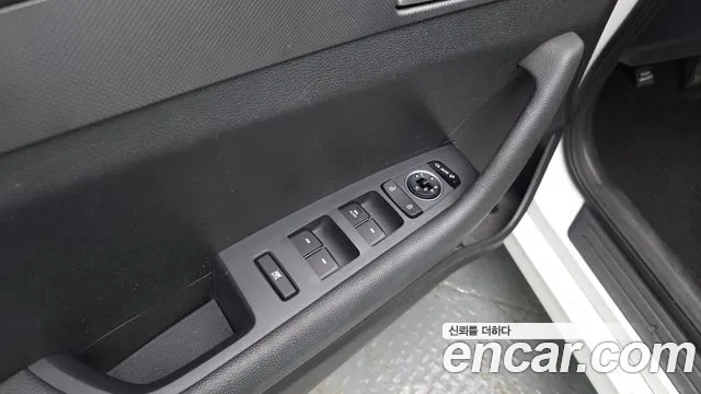 Hyundai Sonata 2017 thumb 7