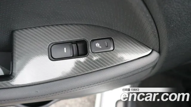 Kia K5 2012 thumb 10