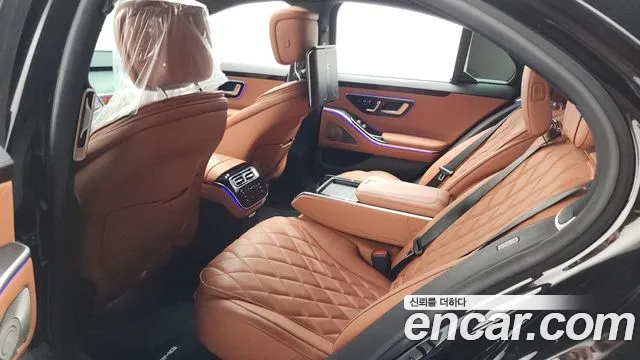 Mercedes-Benz S-Class 2022 thumb 9