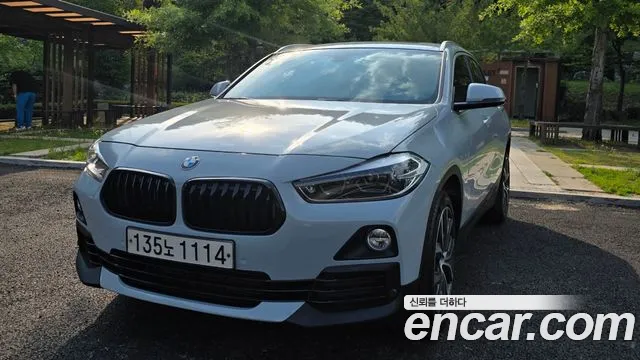 BMW X2 2020 thumb 4