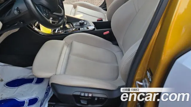 BMW X2 2020 thumb 3