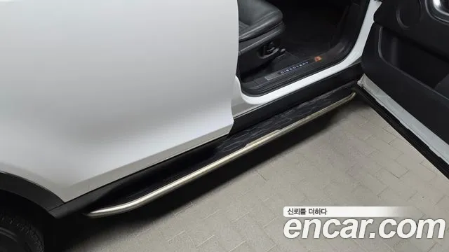 Land Rover Discovery Sport 2018 thumb 3