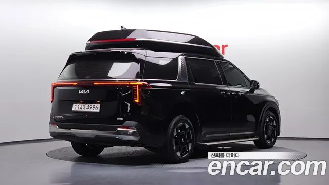 Kia Carnival 2025 thumb 3