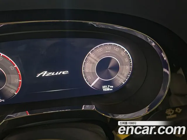 Bentley Bentayga 2024 thumb 6