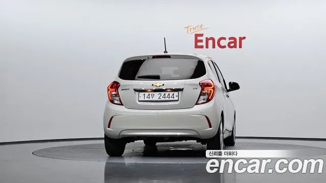 Chevrolet Spark 2017 thumb 6