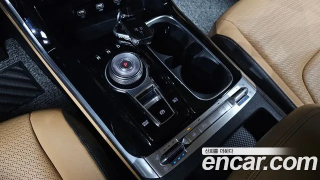 Kia Carnival 2022 thumb 4