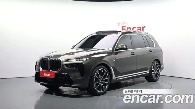 BMW X7 2025 thumb 10