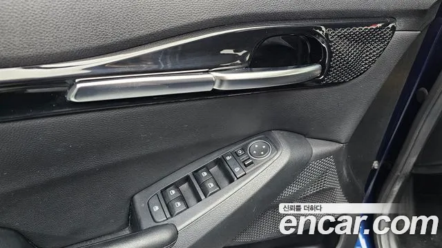 Kia Seltos 2019 thumb 6