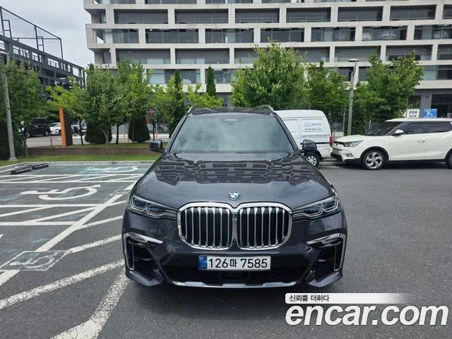 BMW X7 2020 thumb 7