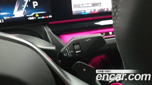 BMW 5 серии 2023 thumb 8