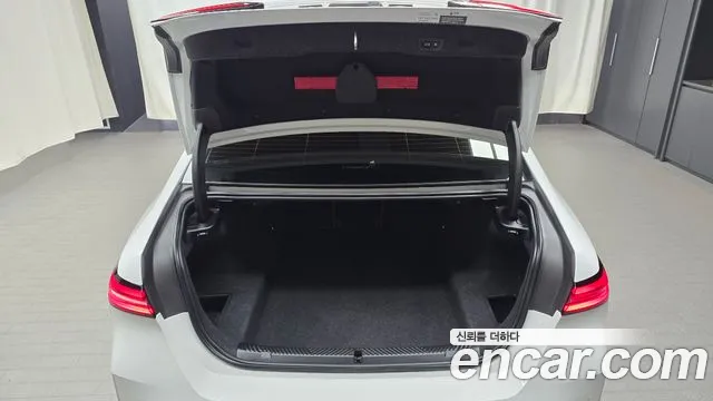 BMW 5 серии 2023 thumb 7