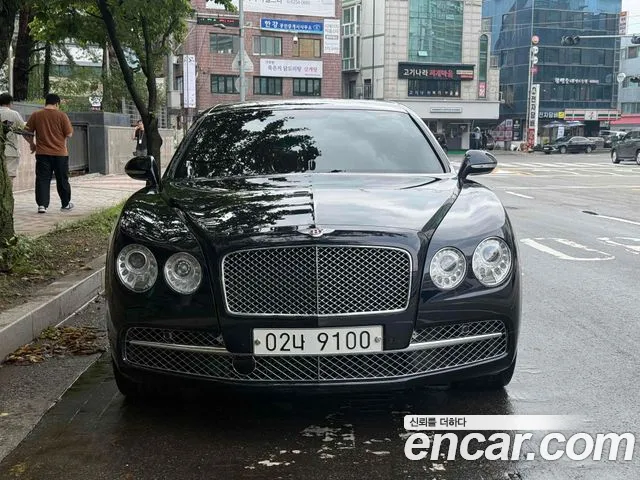 Bentley Flying Spur 2018 thumb 10