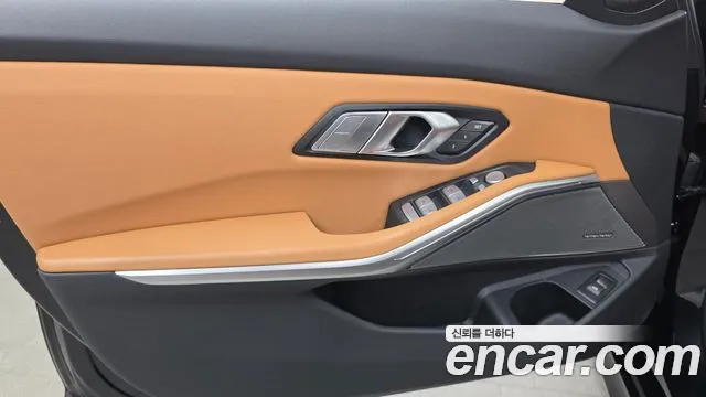 BMW 3 серии 2024 thumb 9