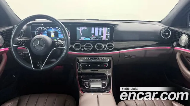 Mercedes-Benz E-Class 2023 thumb 4