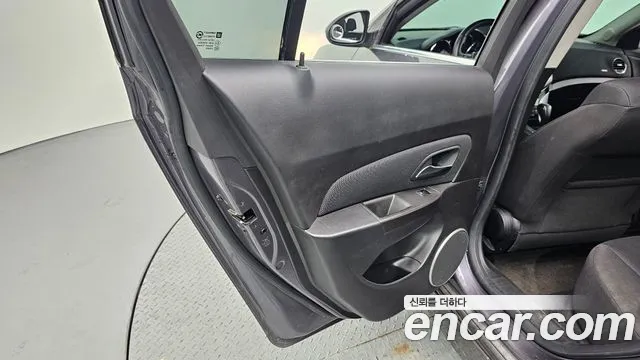 Chevrolet Cruze 2012 thumb 4