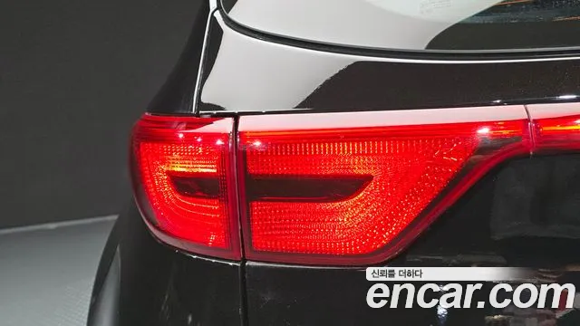 Kia Sportage 2017 thumb 4