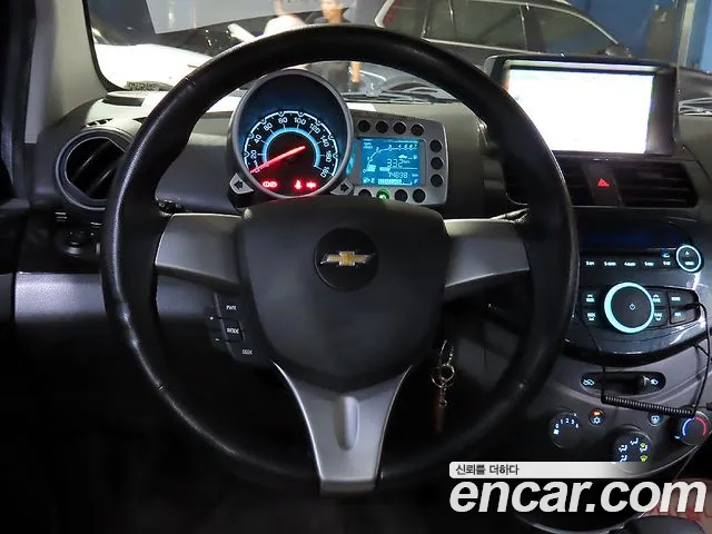 Chevrolet Spark 2012 thumb 2