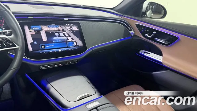 Mercedes-Benz E-Class 2024 thumb 8