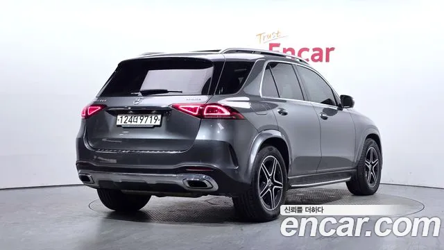 Mercedes-Benz E-Класс 2020 thumb 2