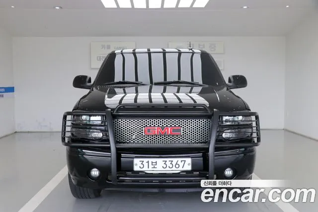 GMC Yukon 2003 thumb 6