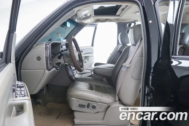GMC Yukon 2003 thumb 7