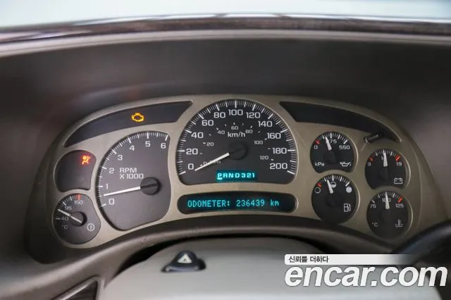 GMC Yukon 2003 thumb 11