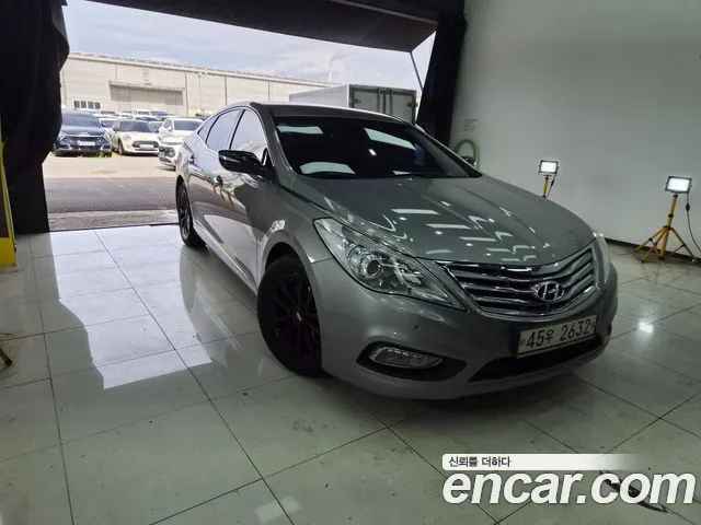Hyundai Grandeur 2012 thumb 11