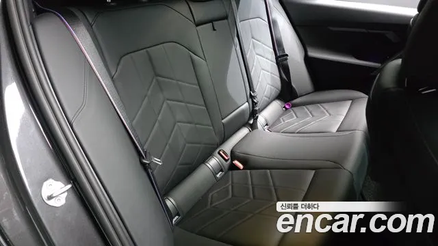BMW 5 серии 2025 thumb 11